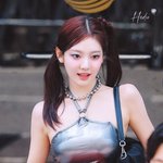 스타일링<b>찰떡</b>이라는 닝닝 어제 뮤뱅 퇴근길