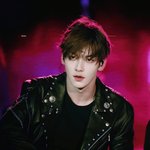 <b>동일인물</b> 맞냐