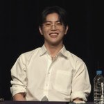 [댓글부탁해] 긱시크도 <b>찰떡</b> 소화한 7년 차 남자 아이돌.jpg