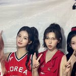 설윤 <b>배이</b> 볼 때마다 느끼는 건데