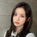오늘 음중 <b>설윤</b> 인스타 개이쁘다