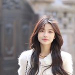 사각<b>턱</b> 심해도 이쁠수가 있구나