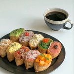 한 입에 가득 차는 맛있는 맛