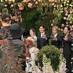 려욱 결혼식에서 9명 13명 15명 나눠 찍은거 ㅋㅋㅋㅋㅋ