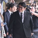 당당하니 저렇게 외국갈수 있는거임