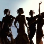 에스파는 어떻게 매번 더 딥해지지