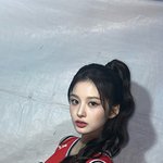 잉 사람이었네?<b>AI</b>인줄 알았네