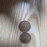 [댓글부탁해] 이거 어느 시대 때 <b>동전</b>인지 아는 사람?