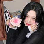 레드벨벳 조이, 누가 꽃이야..한층 더 <b>화사</b>해진 미모