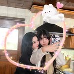 레드벨벳 조이, 병아리-초록색 하트…아이브 레이와 만남