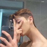 이 인플루언서 <b>아이디</b> 아시는분? (남자)