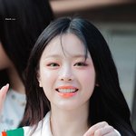 <b>관념적</b> 막내 아니냐고