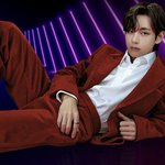 방탄 뷔 <b>심인베스트</b> 새로운 사진