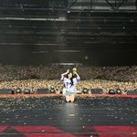 아이유 <b>해외콘</b>