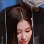 비주얼 얘기할 때 절대 빼놓을 수 없는 <b>여</b><b>돌</b>