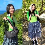 조이 이 계절에 딱 어울리는 <b>체크</b> 롱스커트 룩 “초록이 좋아요