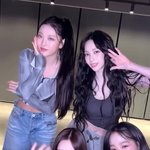 어떻게화면에<b>미녀</b>만꽉꽉있지