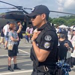 뷔 사진 더 떴다+선글라스 사진 <b>전신</b>도