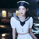 레드벨벳 <b>마린룩</b> 잘어울리는거 봐바