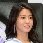 설현은 이목구비 <b>수수</b>야 화려야?