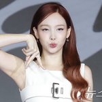 솔로 컴백' 나연 "Y2K 감성 신곡…당시 어렸지만 팝스타 영상...