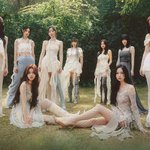 여돌 3세대랑 4세대 중 어디가 더 히트곡이 센 것 같음?