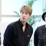 달려라 방탄 E106 비하인드 포토 <b>진</b>