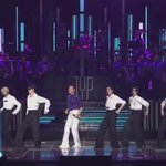 박진영 X 엔하이픈 실시간 위버스콘 <b>공연</b>..
