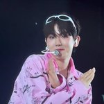<b>백현</b> 진짜 조카 키라키라 아이돌이긴하닼ㅋㅋㅋㅋ