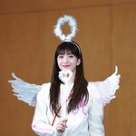 저 입꼬리에 매달려보고 싶다