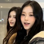 <b>해린</b> 이 메이크업은 무슨 톤이야?