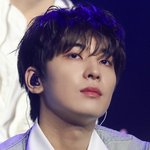 약 반년 만에 머리 자른 세븐틴 원우 고화질 (<b>feat</b>.위버스콘)