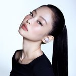 블랙핑크 제니 새로운 <b>비츠</b> 버즈 광고사진