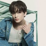 <b>NCT</b> 마크 코스모폴리탄 화보 인터뷰