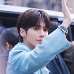 [<b>TXT</b>] 오늘 태현이 얼굴폼 미쳤다