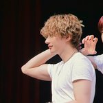 <b>앤톤</b> 몸 미쳣냐...
