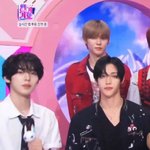 원빈은 볼에 바람넣은걸로 비교하네