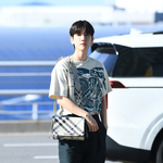 [<b>ST</b>포토] 백현, 화보 같은 출국길