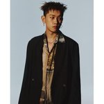 크러쉬, 허리 디스크 악화로 활동 잠정 중단