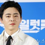 "묘했다"…'<b>파일럿</b>', 男후배 신승호도 설렜다는 조정석의 여장(종합)...