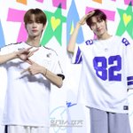 [단독] 투어스 신유‧영재 ‘뮤직뱅크’ 스페셜 <b>MC</b> 출격