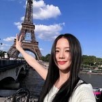 지수 <b>파리</b> 근황 미쳤다