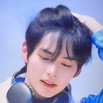 아니 성한빈 퍼스널<b>컬러</b> <b>블루</b> 아니엇나..?