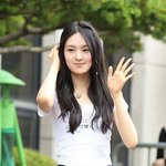 오늘자 솔로가수 규빈 뮤직<b>뱅크</b> 출근길.jpg