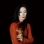 김희애, 복근 드러낸 화보