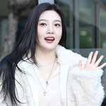 ‘크러쉬’ 조이, 러블리한 <b>인사</b> [포토엔HD]