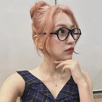 와 <b>예리</b> 눈 개커...