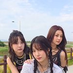 홍은채 일케 보면 데뷔초랑 <b>비슷</b>하지 않아?