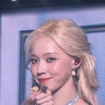 <b>누</b>가 윈터 금발 안어울린다고했냐?