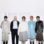 [<b>TXT</b>] 뜬금없는데